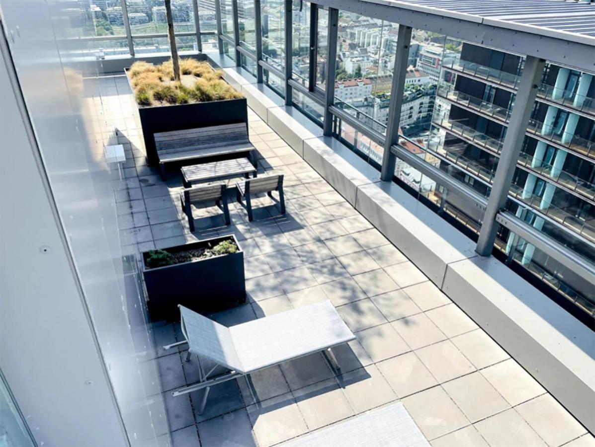 Sunrise Above Sky With Rooftop Pool Wien Ngoại thất bức ảnh